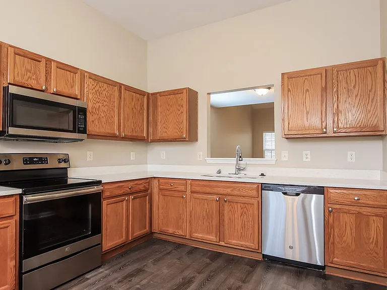 3952 Tyler Bluff Ln — Photo 7