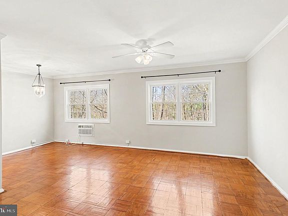 2nd image of 3380 Gunston Rd