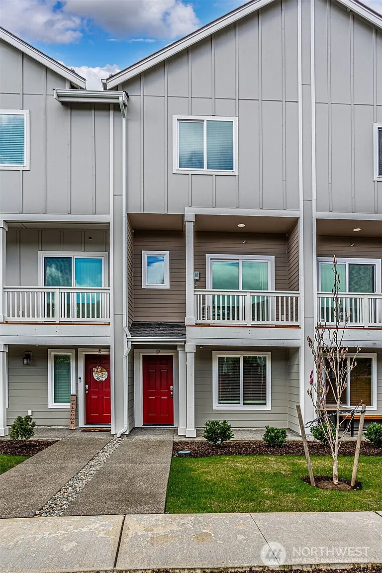 8800 Corona Court NE #D photo 1