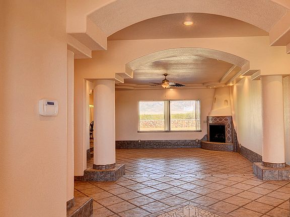 5th image of 4860 Saromi Ln