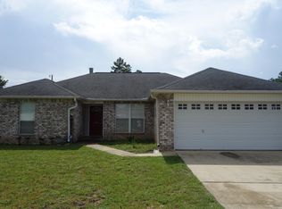 5044 Poinsetta St, Crestview, FL 32539
