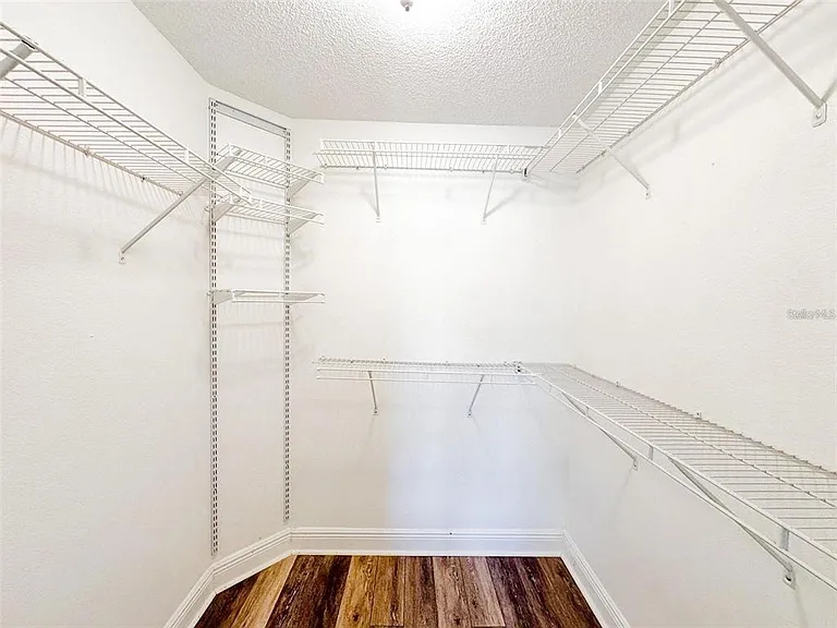 2474 Saint Augustine Blvd — Photo 11