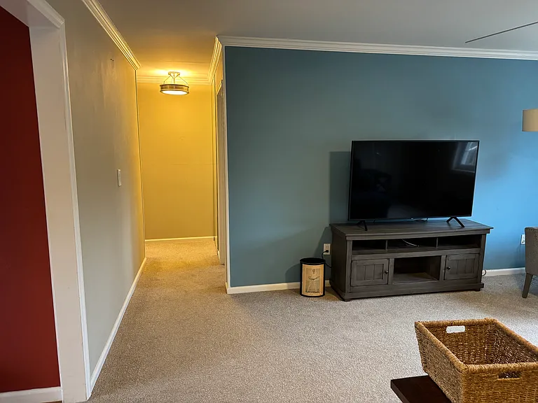 1267B Valley Rd — Photo 5
