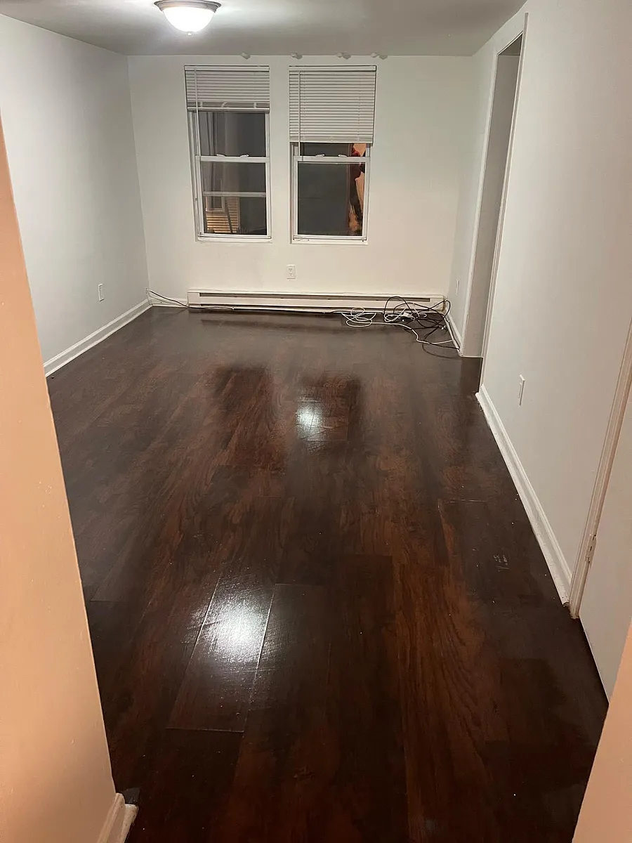 Building Photo - 34 Auburn St #2