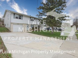 4156 Norman Dr SE, Grand Rapids, MI 49508