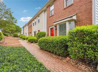 102 Holcomb Ferry Rd, Roswell, GA 30076