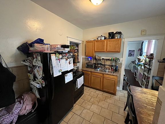 4th image of 4222 Ulloa St