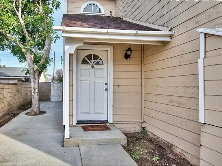 1215 Bayport Cir — Photo 3