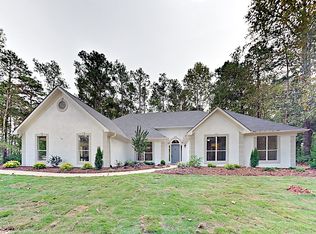 87 Weatherstone Ct, Sharpsburg, GA 30277