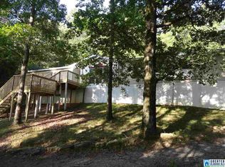 1055 River Bend Cir, Hayden, AL 35079