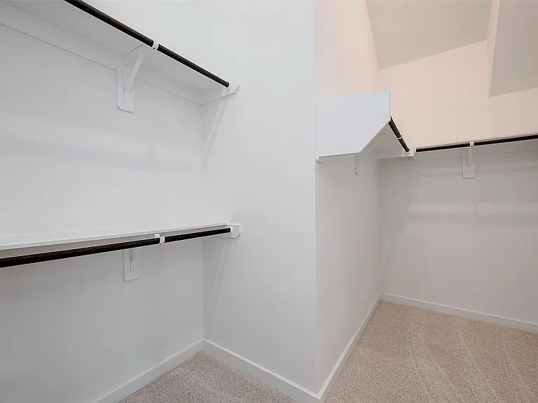 11430 Gossamer Wing Ln — Photo 23