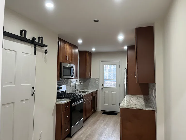 1705 Tulip St #11205-AVENUE1205 — Photo 11