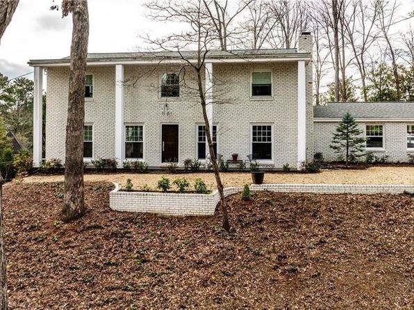800 Glenairy Dr