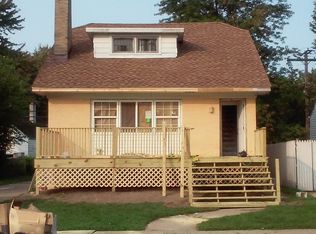 1222 Magnolia Dr, Inkster, MI 48141