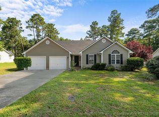 118 Bayou Ct, Raeford, NC 28376