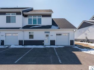 417 Prairie Rose Trl, Mankato, MN 56001