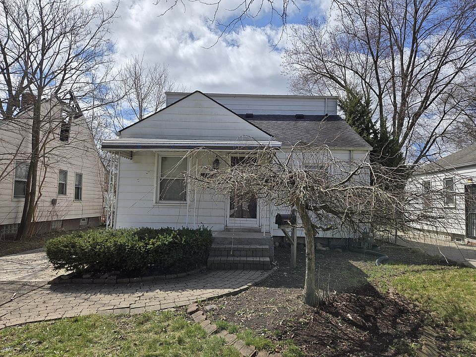 1st image of 19700 Kenosha St