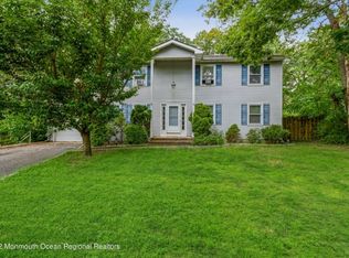 9 Maple St, Jackson, NJ 08527