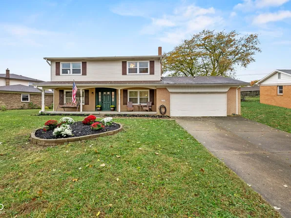 7742 Crossgate Ln, Indianapolis, IN 46227