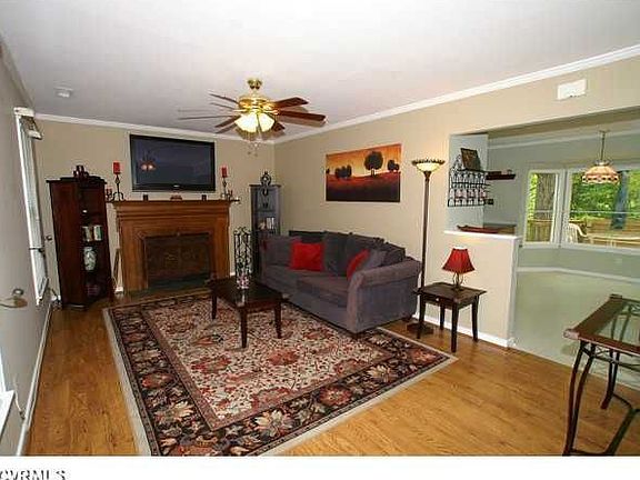 4th image of 5221 Timber Hollow Pl