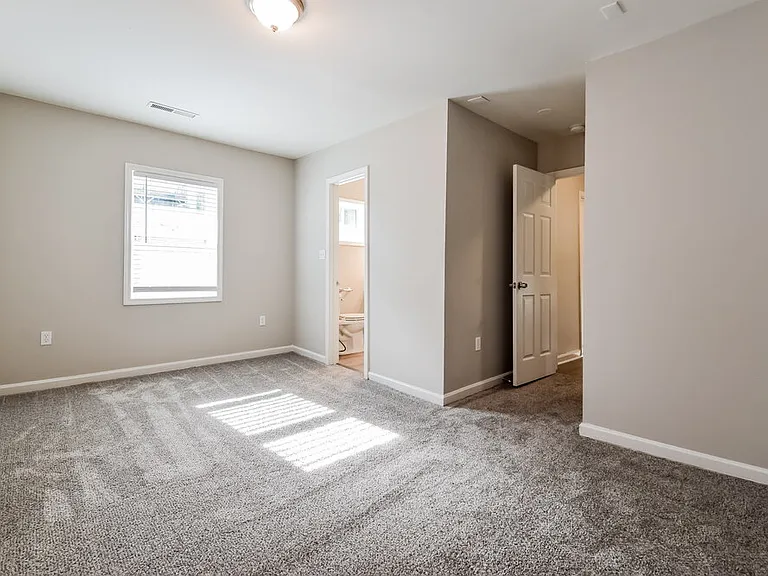 1175 McDaniel St SW — Photo 9
