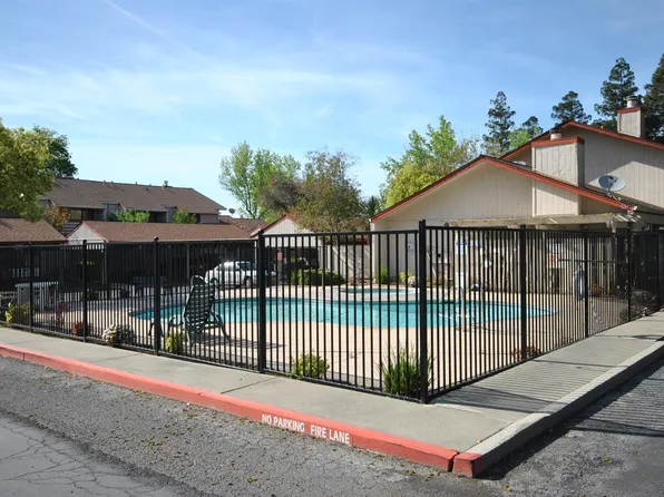 4910 Whisper Ln, Sacramento, CA 95841