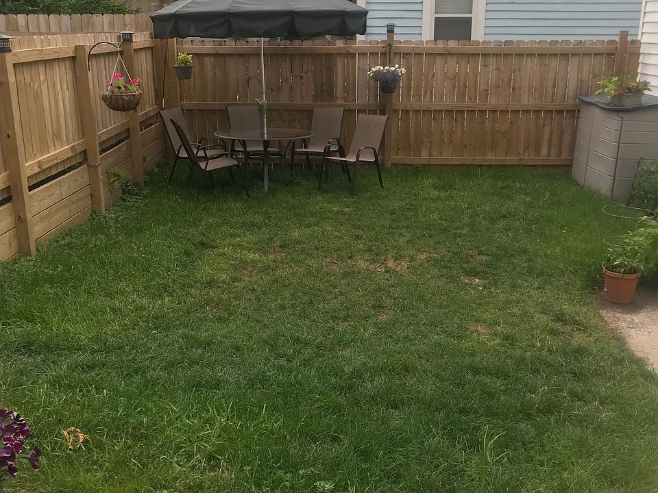 outside entertaining area