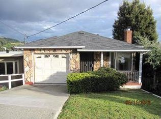 2562 Oliver Ave, Oakland, CA 94605
