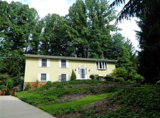 4241 Wayne Rd, Mantua, OH 44255