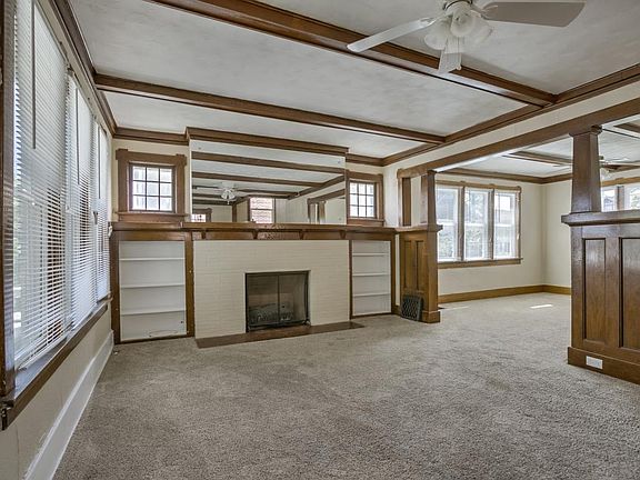 3rd image of 4809 Underwood Ave APT 2