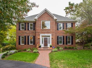 5069 Williamsburg Ct, Roanoke, VA 24018