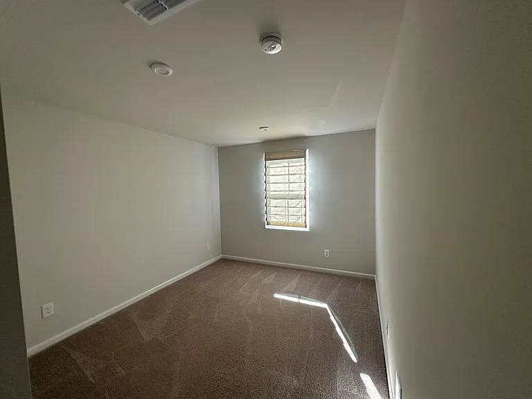 80 Hunting Wood Dr — Photo 7
