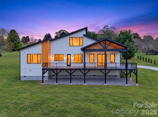 75 Rabbit Ham Rd, Leicester, NC 28748