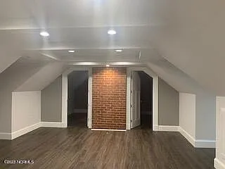 255 Bronwyn St — Photo 26