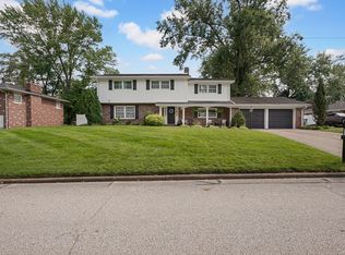 200 Logwood Dr, Evansville, IN 47710