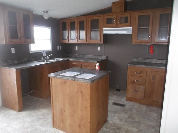 3rd image of 1205 W Conestoga Ln
