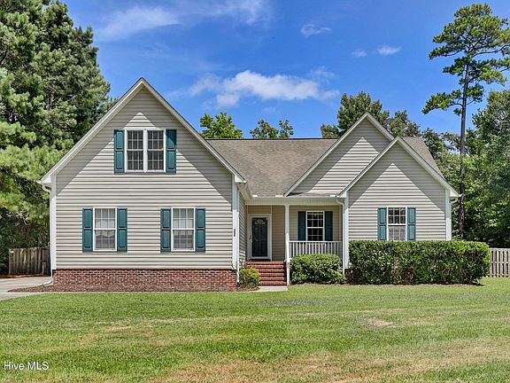 3rd image of 356 Knollwood Drive