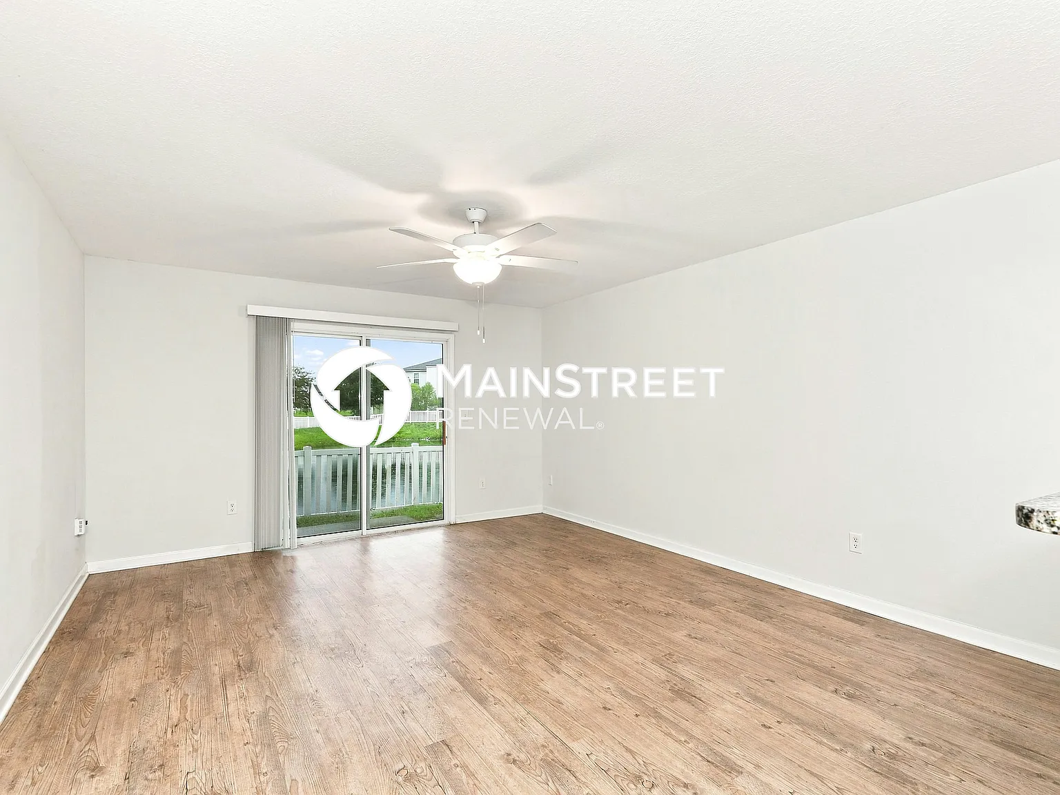 539 Eiseman Way — Photo 2