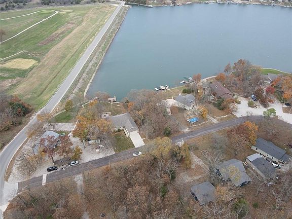 3rd image of 170 Mystic Valley Dr