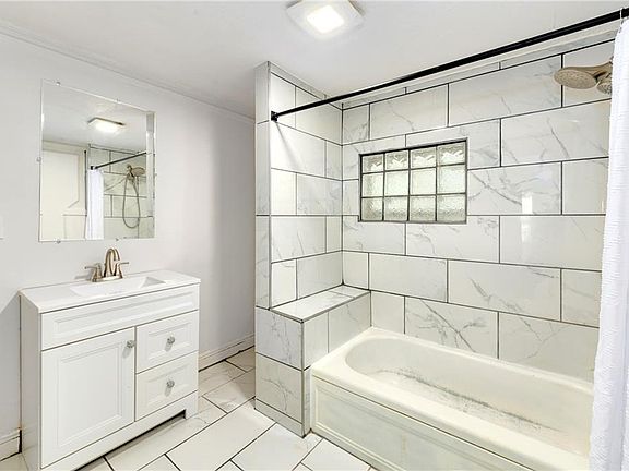 5th image of 3515 Woodland Ave