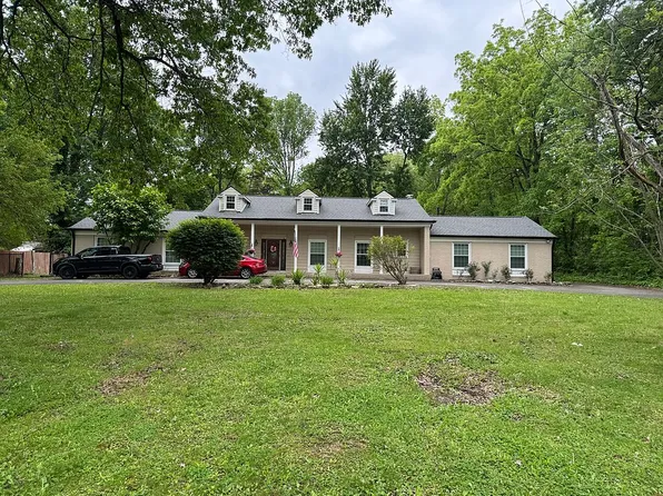 1097 Kessler Boulevard West Dr, Indianapolis, IN 46228