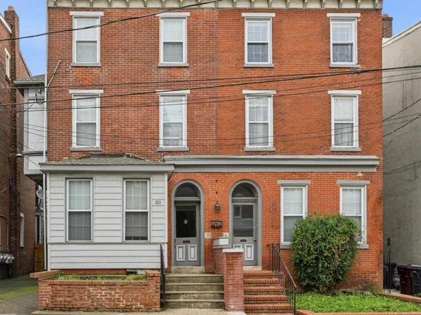 506 W 9th St APT 3B, Wilmington, DE 19801