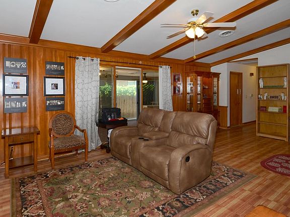 4th image of 4411 Plains Blvd
