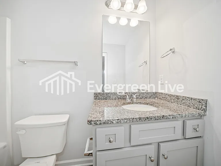131 Longleaf Dr — Photo 6