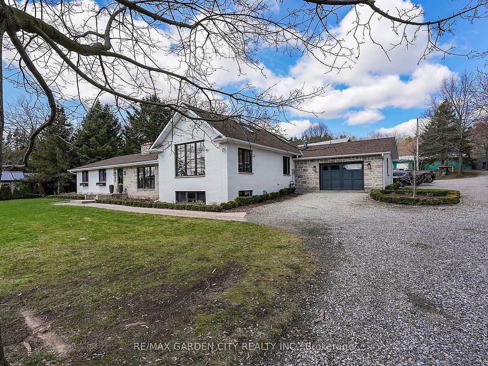 1st image of 377 Canboro Rd