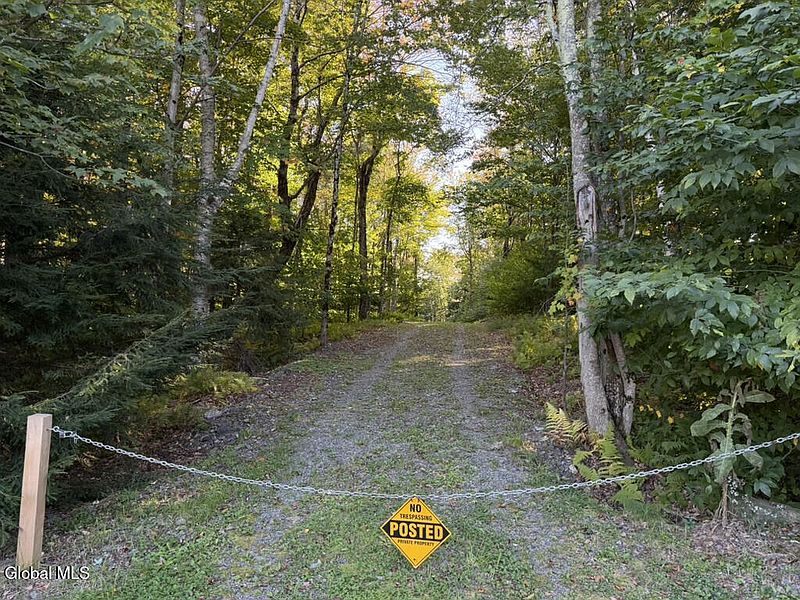 3rd image of 354 Pond View