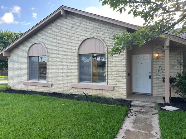 2109 Cedarcrest Dr, Carrollton, TX 75007