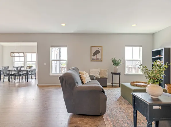 2704 Orleans Dr, Columbia, TN 38401