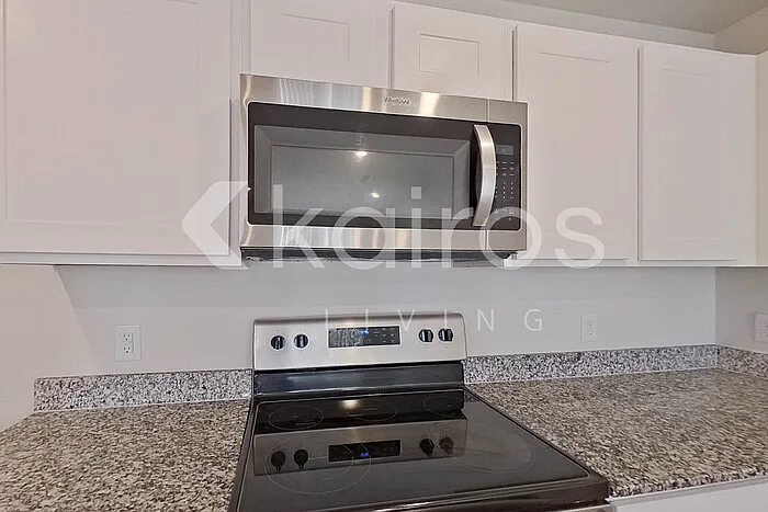 2537 Provence Dr SE — Photo 8