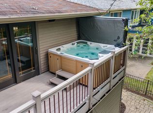 6219 Winnequah Rd, Monona, WI 53716